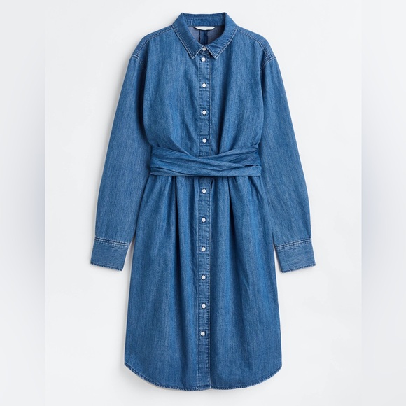 H&M Dresses & Skirts - H&M maternity denim dress